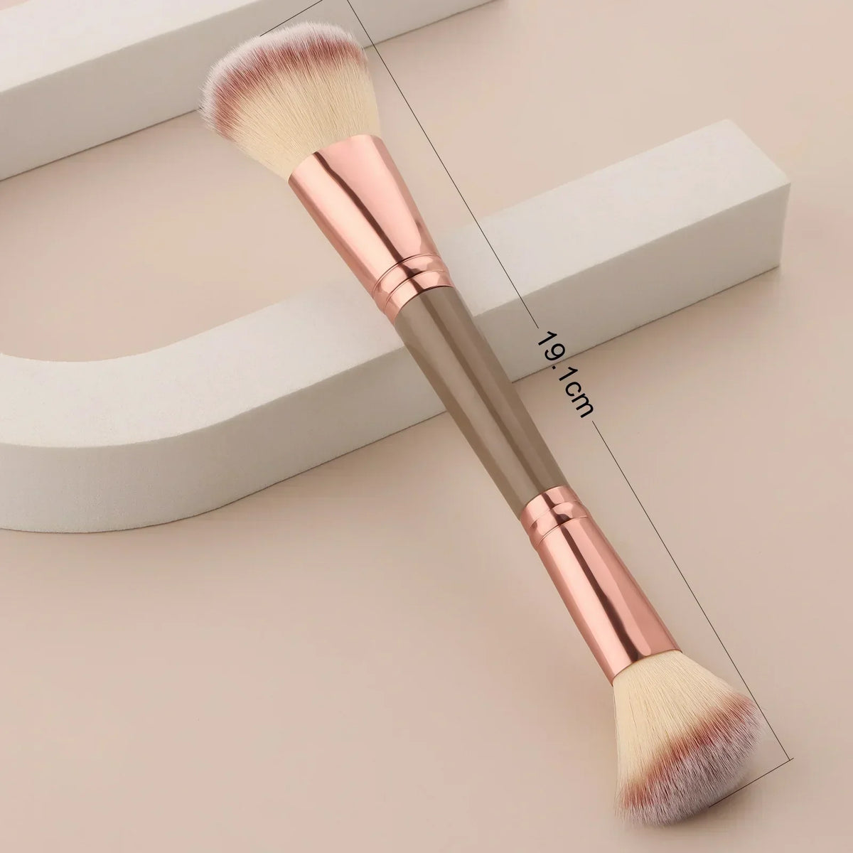 Single Dual-Ended Beauty Brush, Round Blush Brush + Large Powder Brush Soft Bristle Facial Makeup Tool